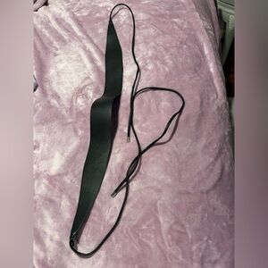 White House Black Market Elegant Black Leather Obe Women's Belt